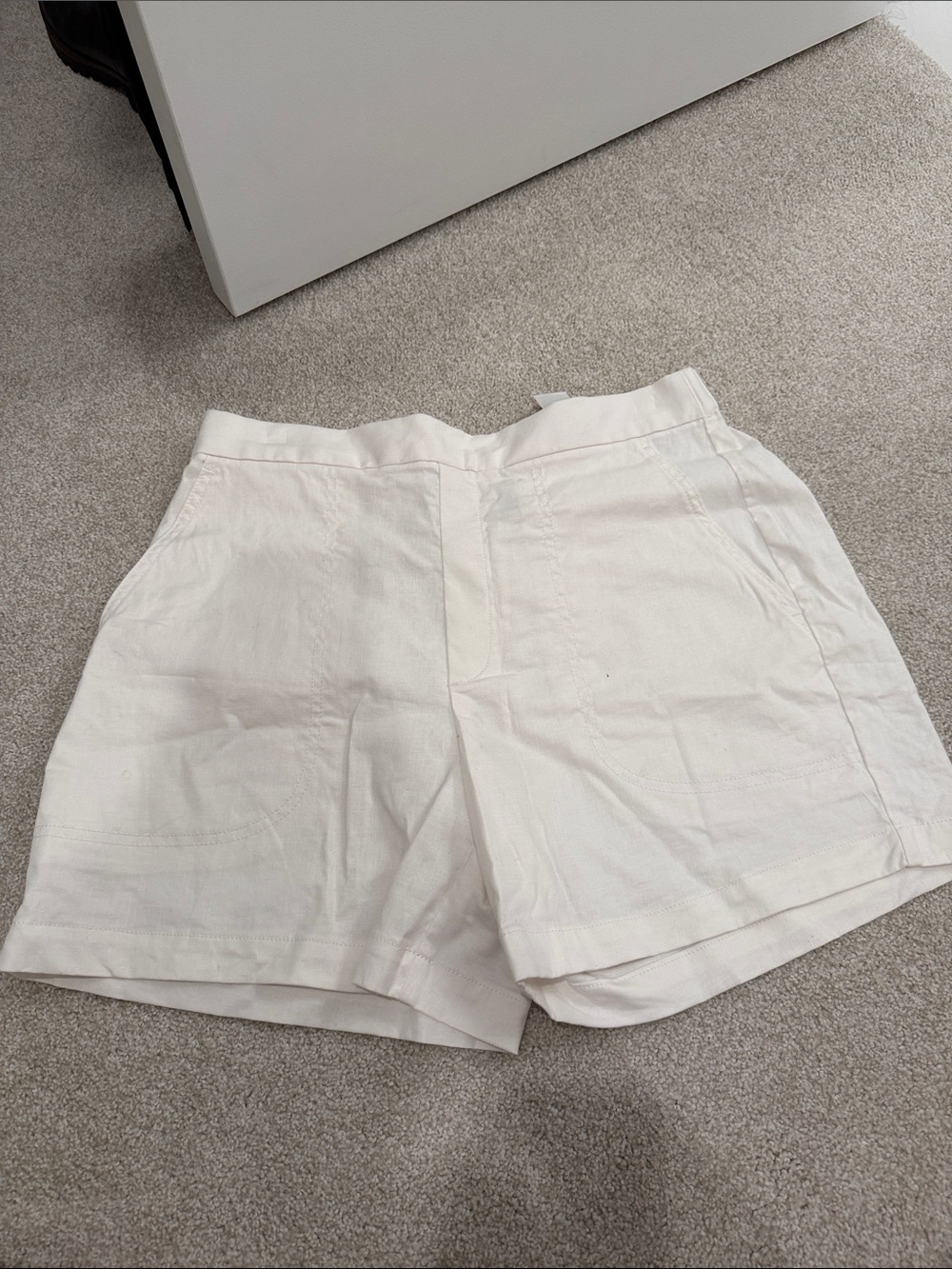Banana Republic Factory white High-Rise Linen Blend Shorts